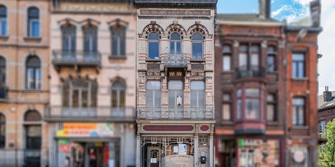 Maison à vendre à Avenue des Alliés 26, 6000 Charleroi