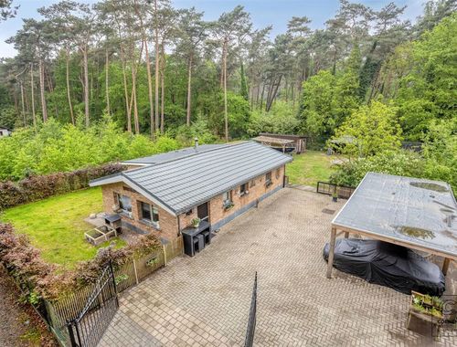                                        Maison de vacances à vendre à Wechelderzande, € 285.000
