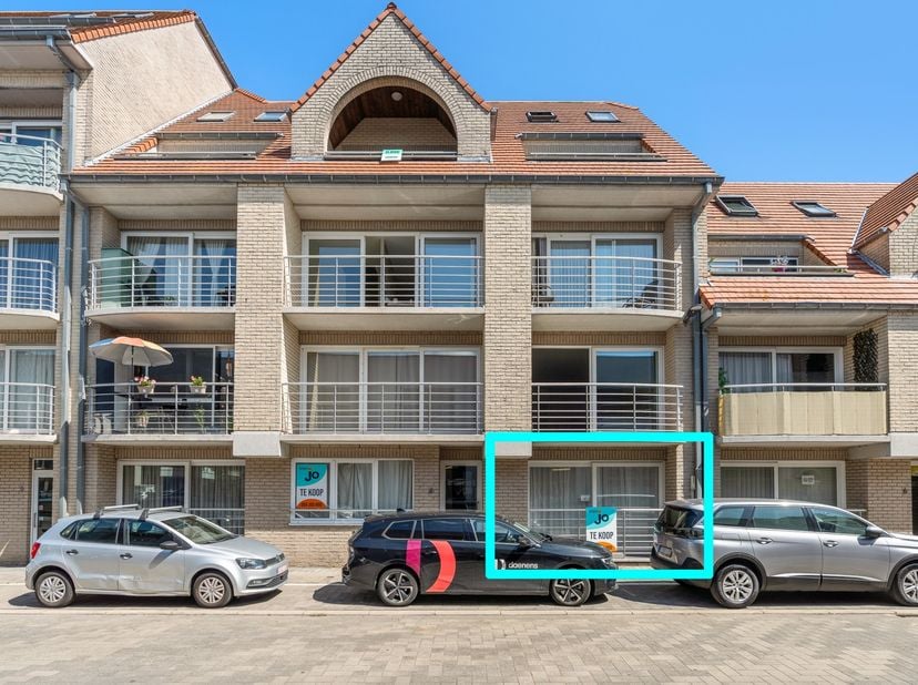 Het instapklaar appartement met twee ruime slaapkamers is gelegen in een jong gebouw, vlak bij winkels, scholen en openbaar vervoer, het vormt een uit