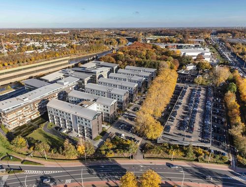                                         Bureaux à louer à Merelbeke, € 8.925,42

