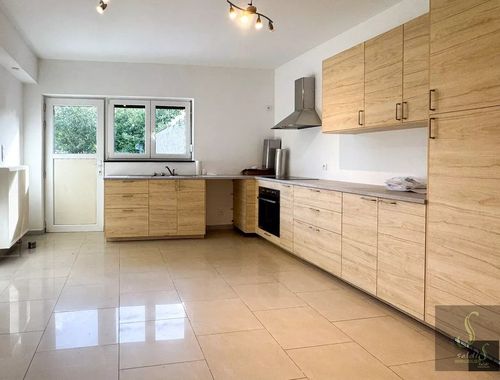                                         Appartement à vendre à Anderlues, € 175.000
