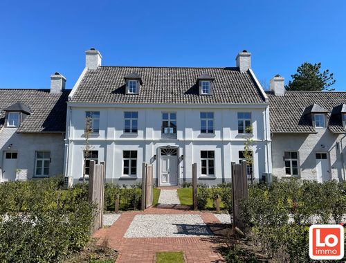                                         Maison à louer à Lochristi, € 2.300
