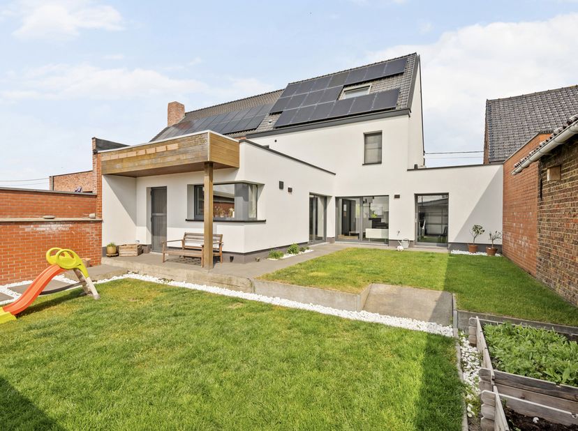 Maison à vendre
                    à 8830 Hooglede