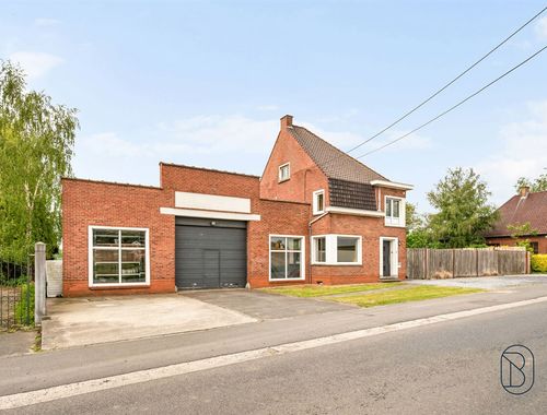                                         Woning te koop in Orroir, € 425.000
