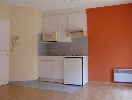                                         Appartement te huur in Kortrijk, € 525
