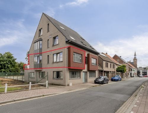                                         Appartement te koop in Kortemark, € 185.000
