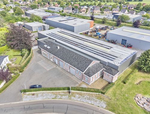                                         Bedrijfsgebouw te koop in Hamont, € 2.100.000

