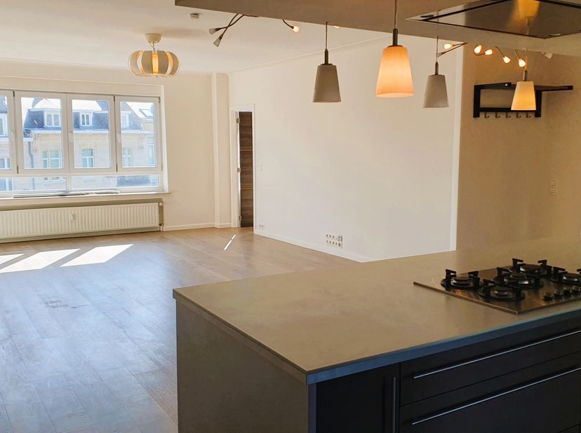 Appartement te huur
                    in 1050 Elsene