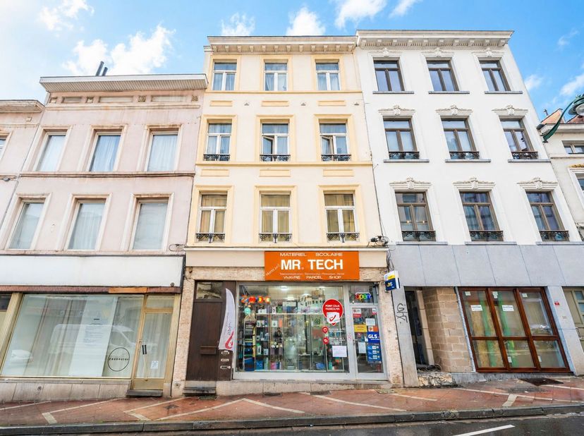 Huis te koop in ,
                    1050 Elsene