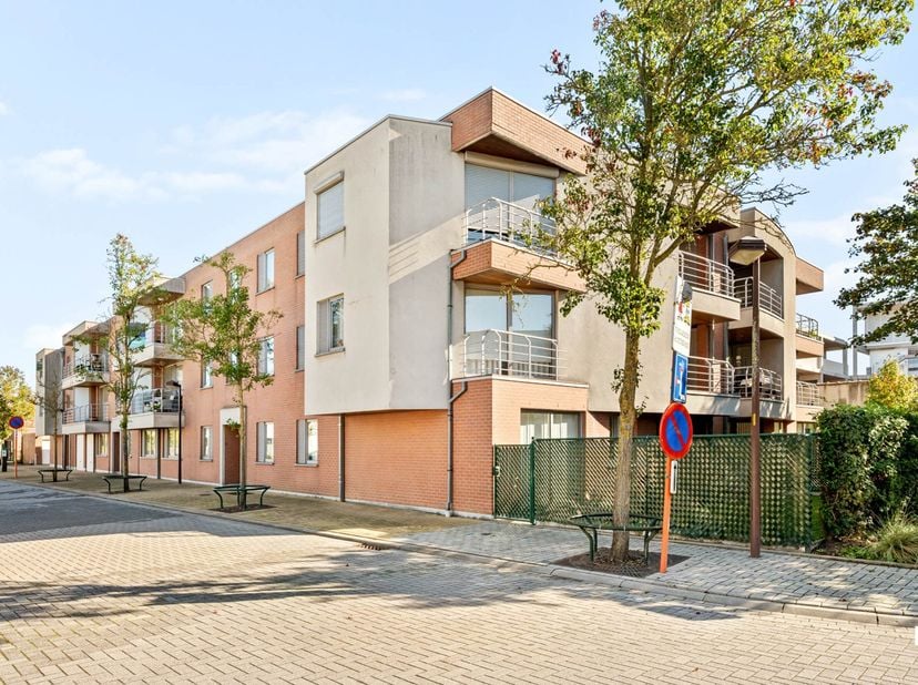 Appartement te koop in Nieuwe Olm 2 bus 2.1,
                    8790 Waregem