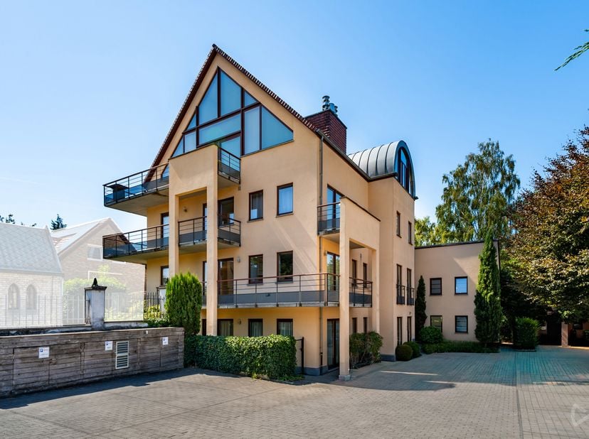 Appartement te koop in Chaussée de Tervuren 145 bus 3,
                    1410 Waterloo
