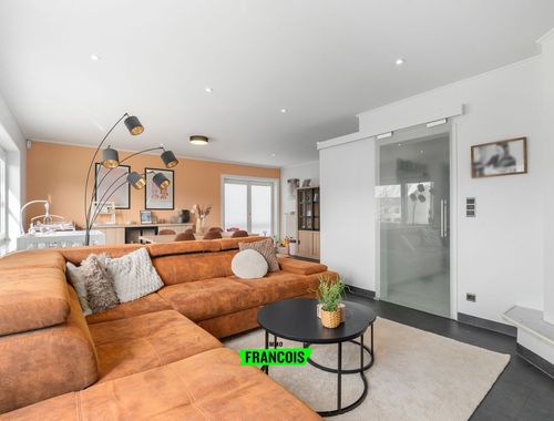                                         Maison à vendre à Eine, € 399.000
