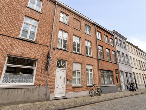                                         Woning te koop in Brugge, € 275.000
