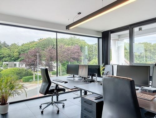                                         Kantoorruimte te huur in Maldegem, € 1.050
