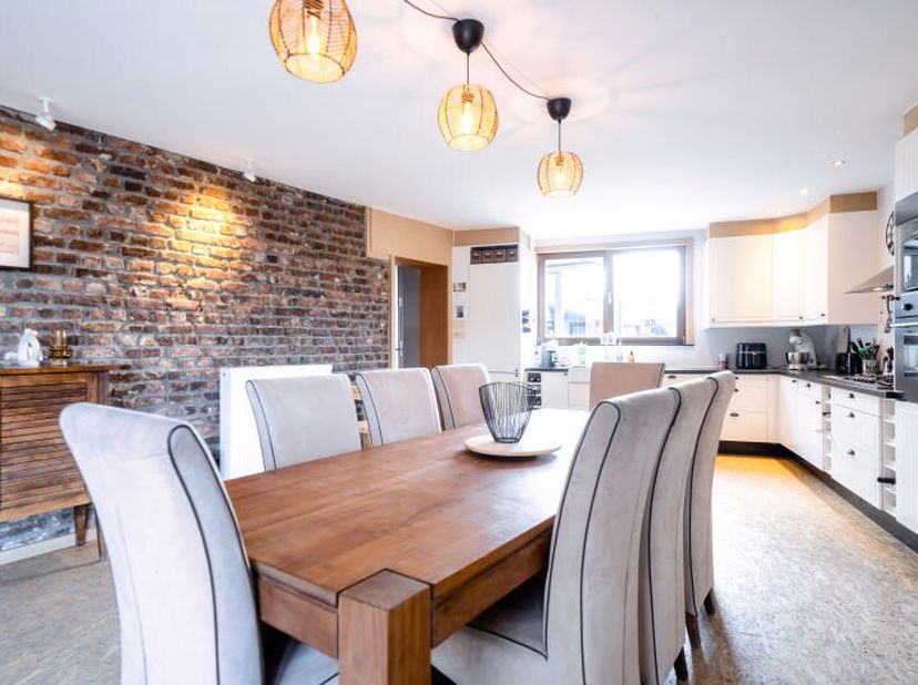 Huis te koop
                    in 4032 Chenee