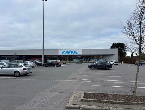                                         Petit magasin à louer à Sint-Amandsberg, € 33.000
