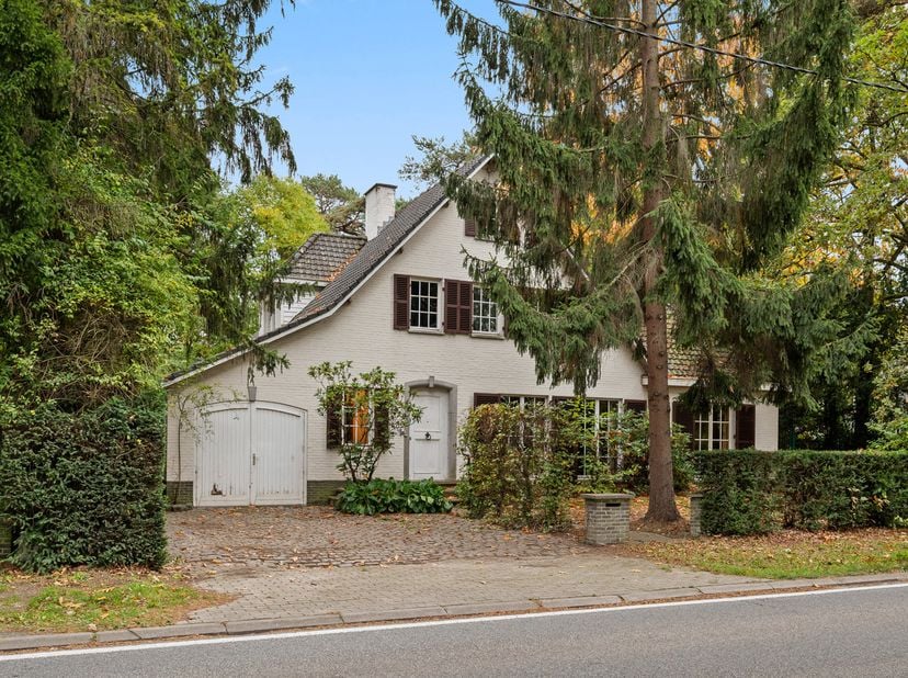 Huis te koop in Molenheidebaan 121,
                    3191 Hever