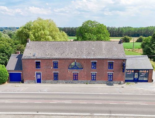                                         Arbeiderswoning te koop in Gozée, € 590.000
