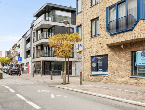                                         Kantoor te koop in Waregem, € 185.000
