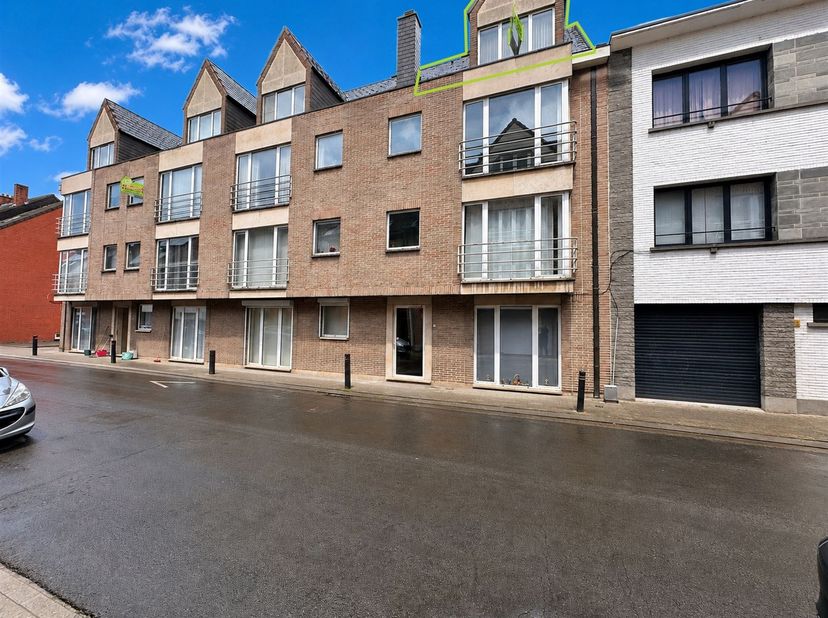 Gezellig 1-slaapkamerappartement met terrasje in Sint-Gillis bij Dendermonde<br />
Dit gezellige appartement bevindt zich op de 3de verdieping van ee