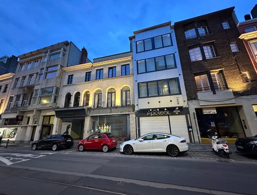                                         Bien commercial à vendre à Gent, € 1.500.000
