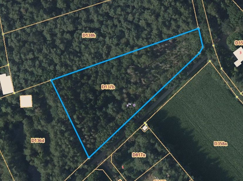 Terrain à vendre
                    à 2275 Gierle