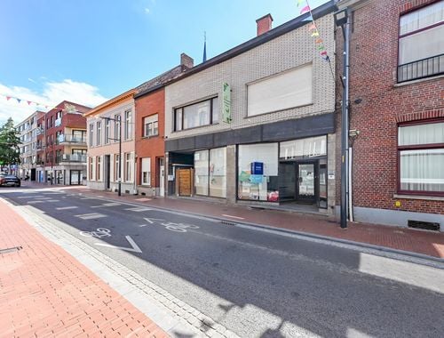                                         Gemengd gebruik te koop in Izegem, € 169.500
