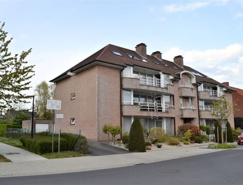                                         Dakappartement te huur in Kuurne, € 650
