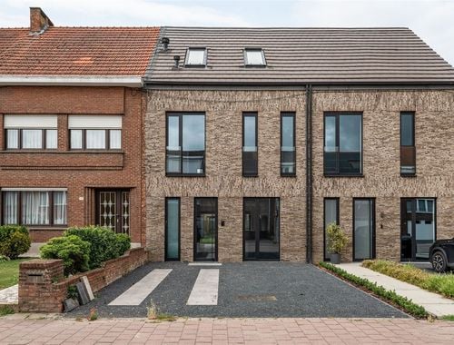                                         Eengezinswoning te koop in Reet, € 665.000
