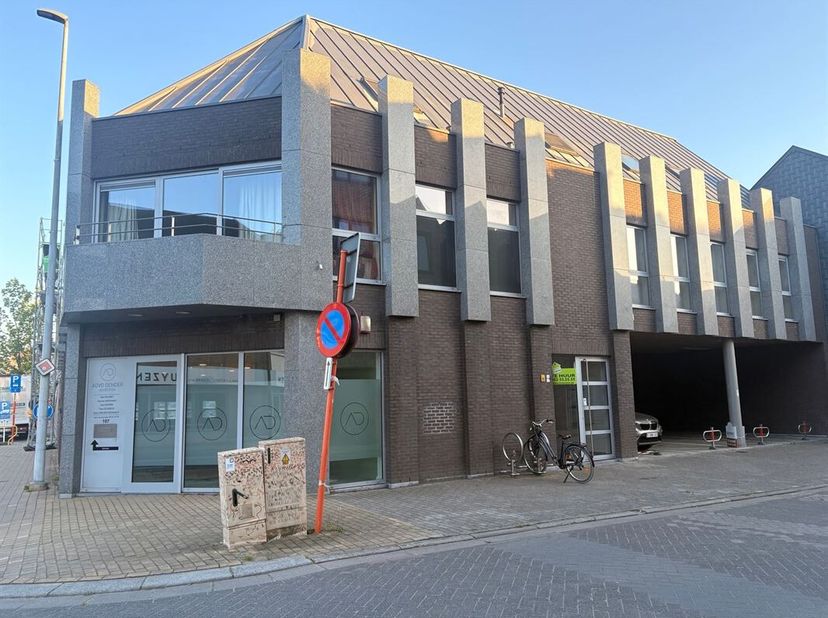 Appartement à louer
                    à 9200 Sint-Gillis-Bij-Dendermonde