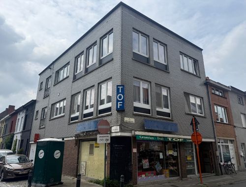                                         Bâtiment commercial à vendre à Ledeberg, € 309.000
