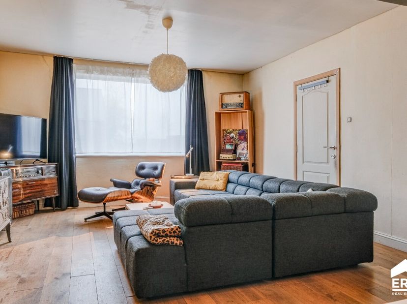 [[ CE BIEN PARTICIPE À LA JOURNÉE MAISONS OUVERTES ERA LE 13/6 DE 13:00 À 14:00 ]] A vendre : maison semi-ouverte à Geetbets, à proximité de Herk-de-S