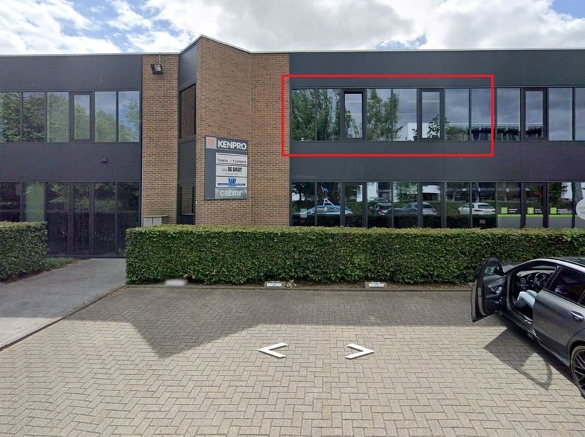 Bien professionnel à vendre
                    à 8500 Kortrijk