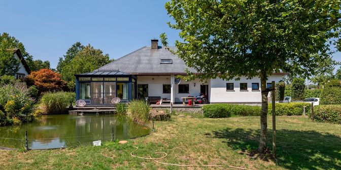 Huis te koop in Bredabaan 869, 2930 Brasschaat