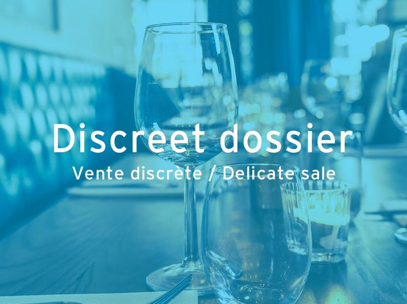 Discrete verkoop. Restaurant met woonst (eventueel dubbele woonst) gelegen in de streek van groot Geraardsbergen.<br />
 <br />
Restaurant met woonst