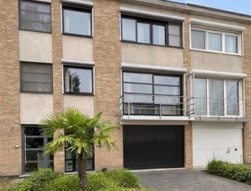                                         Maison à vendre à Hoboken, € 445.000
