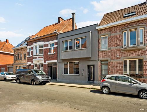                                         Maison à vendre à Roeselare, € 289.000
