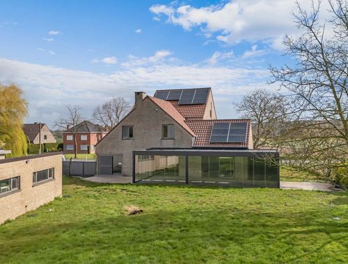                                         Maison à vendre à Geraardsbergen, € 695.000
