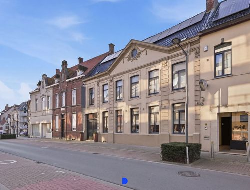                                         Maison de maître à vendre à Ingelmunster, € 695.000
