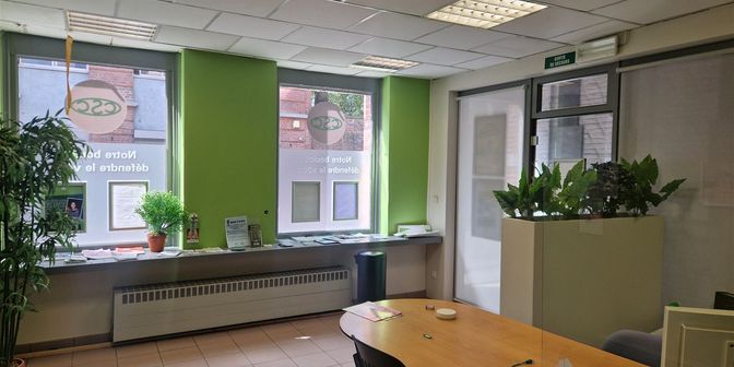 Bedrijfsvastgoed te huur in Rue Astrid 10, 7600 Péruwelz