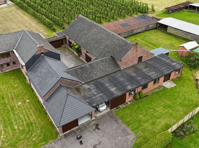 Huis te koop in Zavelstraat 71,
                    3590 Diepenbeek