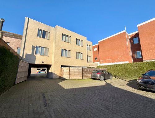                                        Appartement à louer à Wachtebeke, € 885

