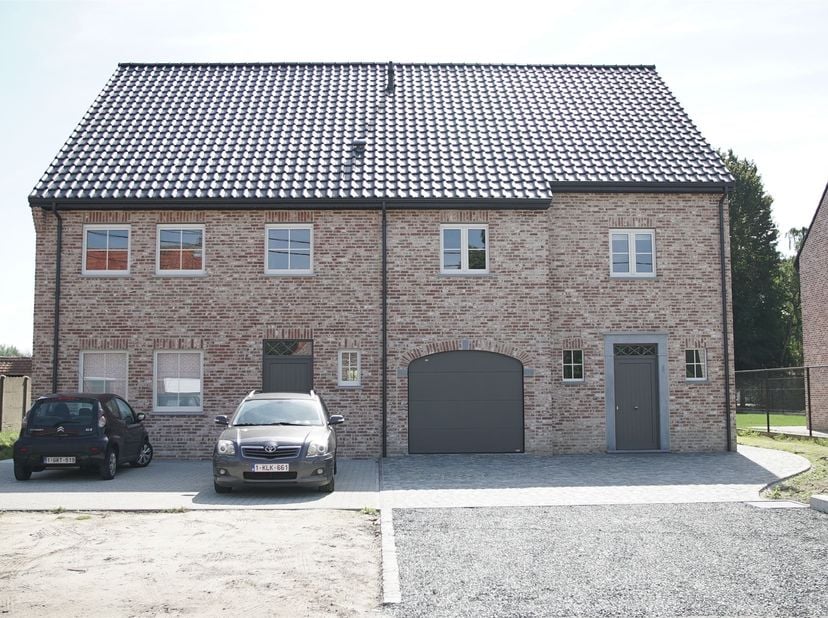 DENTERGEM<br />
Bouwgrond zonder bouwverplichting.<br />
Lot 2. <br />
<br />
<br />
In de Gottemstraat bevindt zich dit perceel bouwgrond bestem