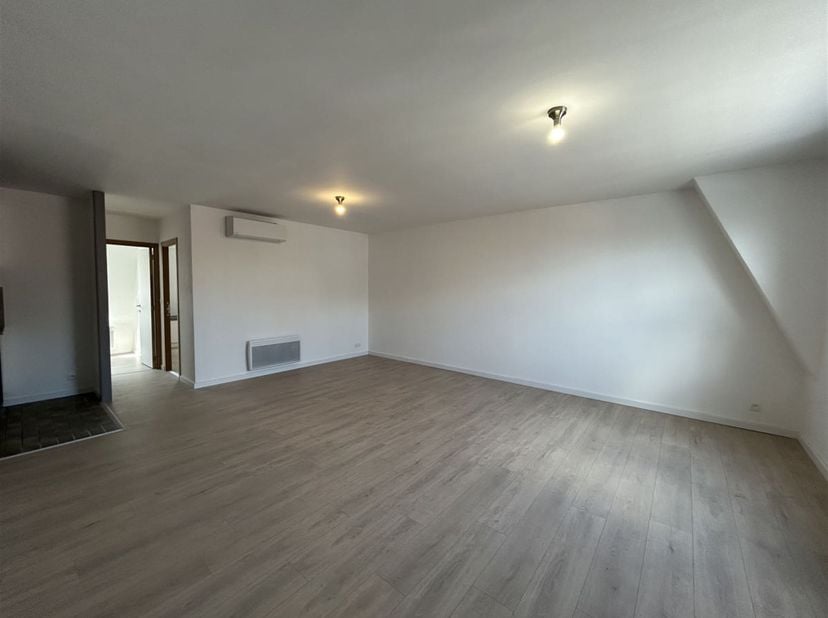 Appartement à louer à Rue Astrid  5 boîte 32,
                    7600 Péruwelz