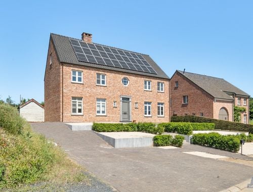                                         Villa te koop in Groot-Gelmen, € 495.000

