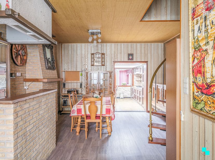 Verkocht op de Bordes-bezoekdag. Compromis in opmaak.<br />
