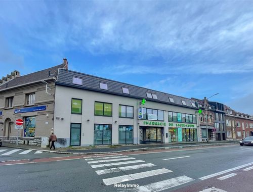                                         Kantoor te huur in Tournai, € 600

