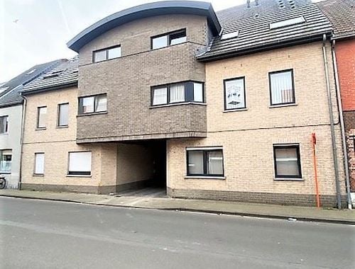                                         Appartement à louer à Hamme, € 875
