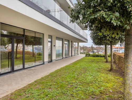                                         Commerce à louer à Nieuwpoort, € 3.750

