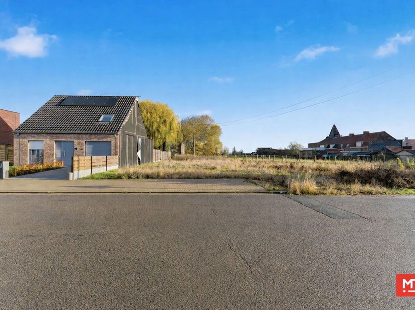 Nog 3 beschikbare bouwloten in de Prinsenstraat. In de Prinsenstraat zijn momenteel nog 4 bouwloten beschikbaar: één lot voor open bebouwing (1.776 m²